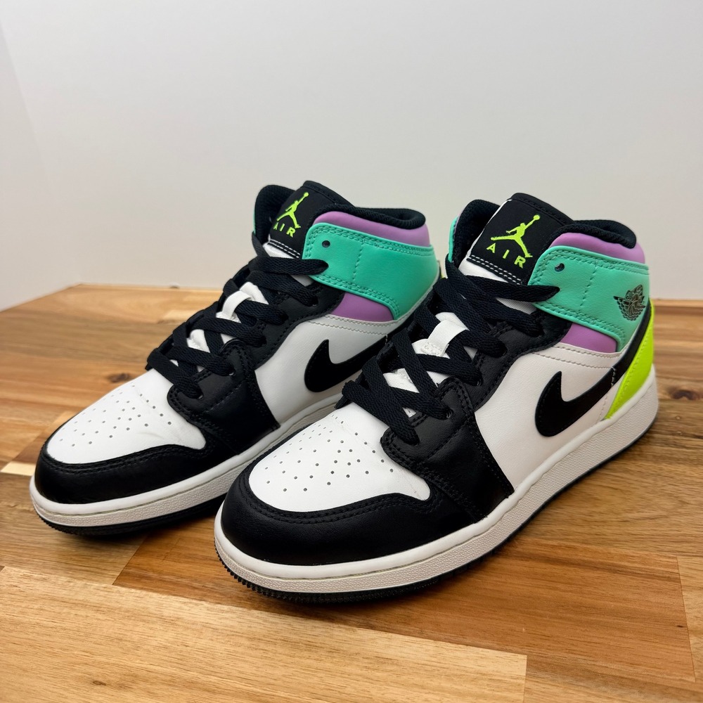 Nike Air Jordan 1 Mid SE GS Light Arctic Punch Volt Black Youth SZ 5.5Y